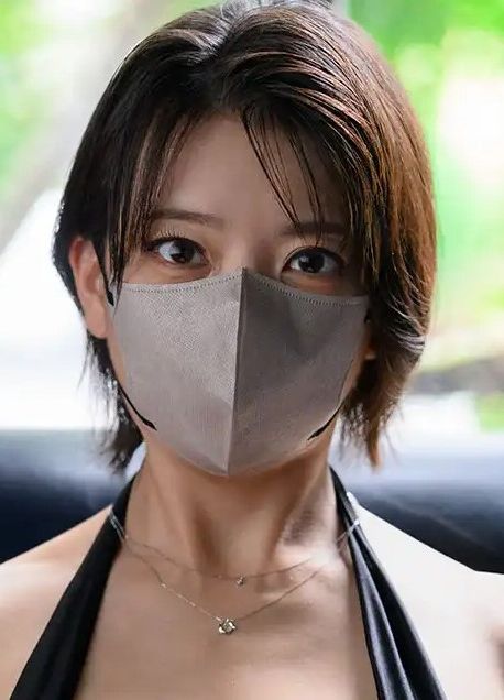 纱弥佳