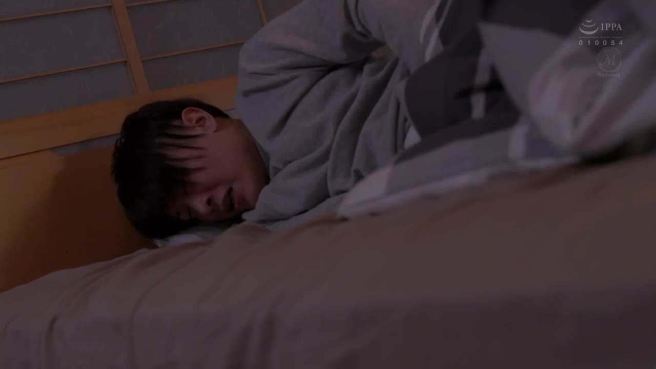 继妹是我一手养大的 我就像她的父母一样爱她！竟然被讨厌的朋友NTR了 栗山莉绪 - AV大平台-中文字幕,成人影片,AV,国产,线上看
