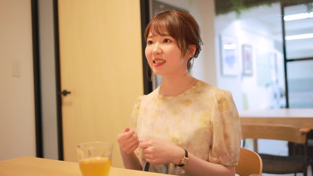 知性与性感的双刀流：元地方局主播AV首次亮相。笕梓 - AV大平台-中文字幕,成人影片,AV,国产,线上看