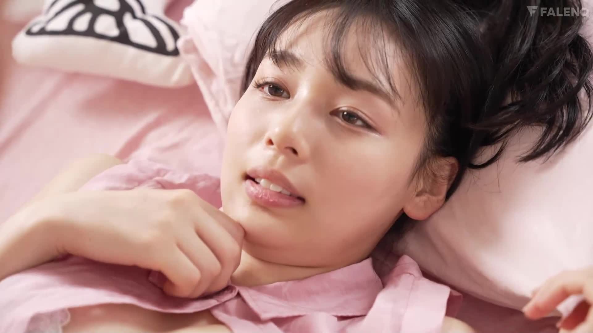 我还是处女，快要被甩了，所以我继续和我的青梅竹马练习性交，将3厘米插入布料......时田亚美 - AV大平台-中文字幕,成人影片,AV,国产,线上看