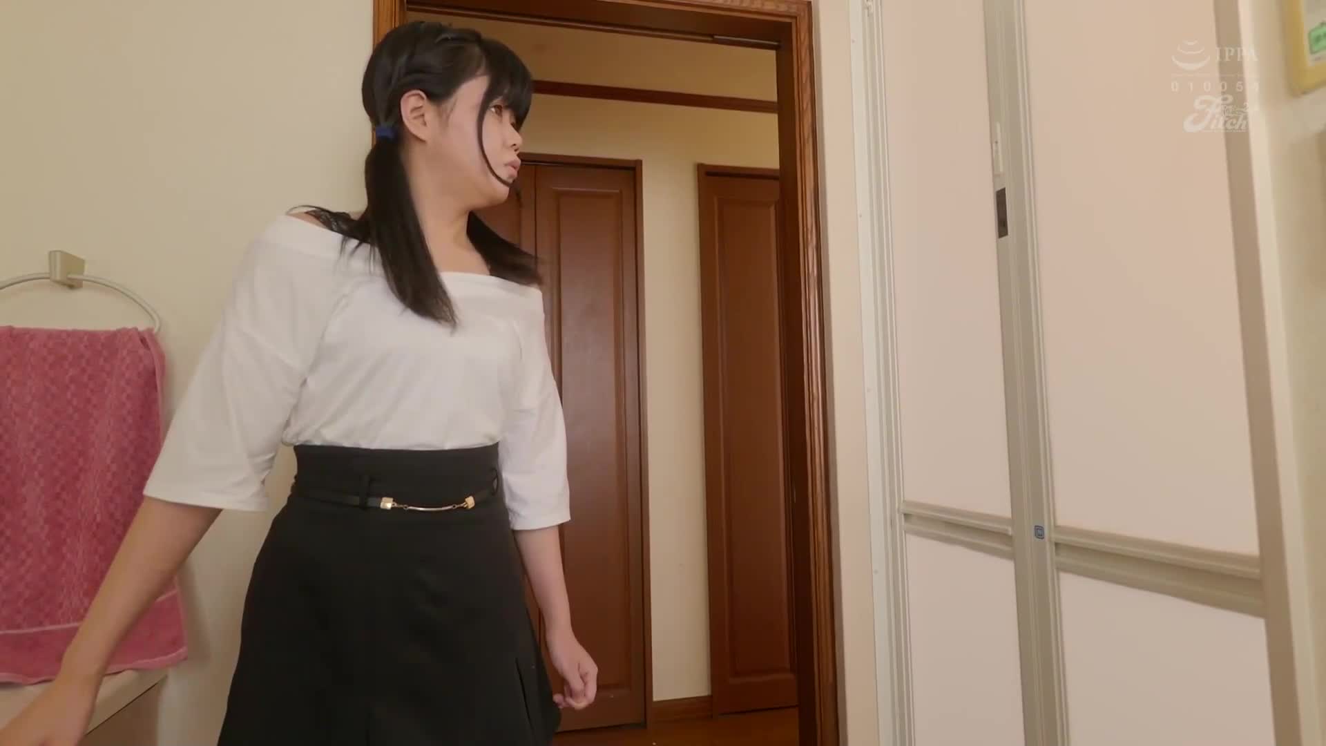 The big-breasted girl who secretly teases her friend&#039;s father&#039;s nipples and enjoys continuous ejaculation Reina Momozono - AV大平台-Chinese Subtitles, Adult Films, AV, China, Online Streaming