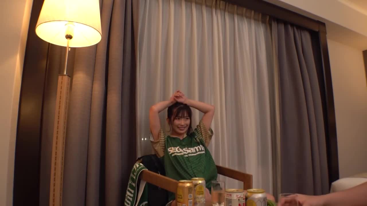 热量爆炸！ 色情爆炸！ 我穿着制服观看体育比赛并做了○○！ 第一次看足球真是太兴奋了！ 丰满的 G 罩杯女孩的原始性爱和中出！ 瓦卡 - AV大平台-中文字幕,成人影片,AV,国产,线上看