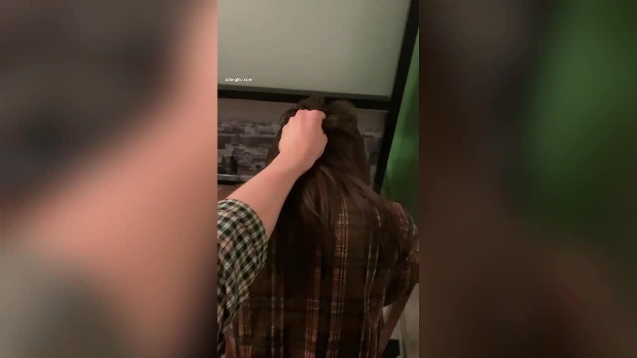 颜值天花板极品身材某航空姐飞机上是女神下机就是金主的母狗 - AV大平台-中文字幕,成人影片,AV,国产,线上看