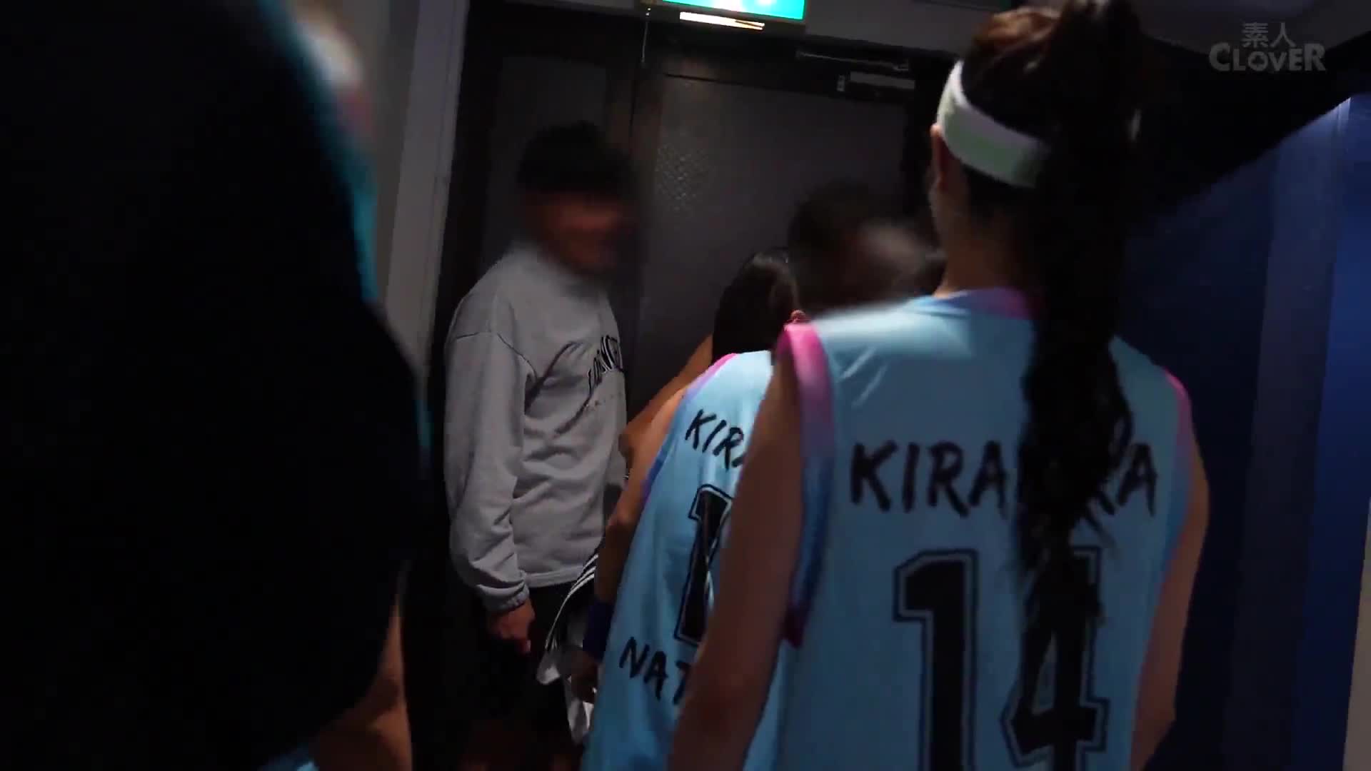 [Leaked Video] Four girls from the university basketball club had a big party with the boys they met at the &quot;Basketball Matchmaking Event&quot; [Yumi, Karen, Hina, Natsuki] ~Yumi &amp; Karen Version~ - AV大平台-Chinese Subtitles, Adult Films, AV, China, Online Streaming