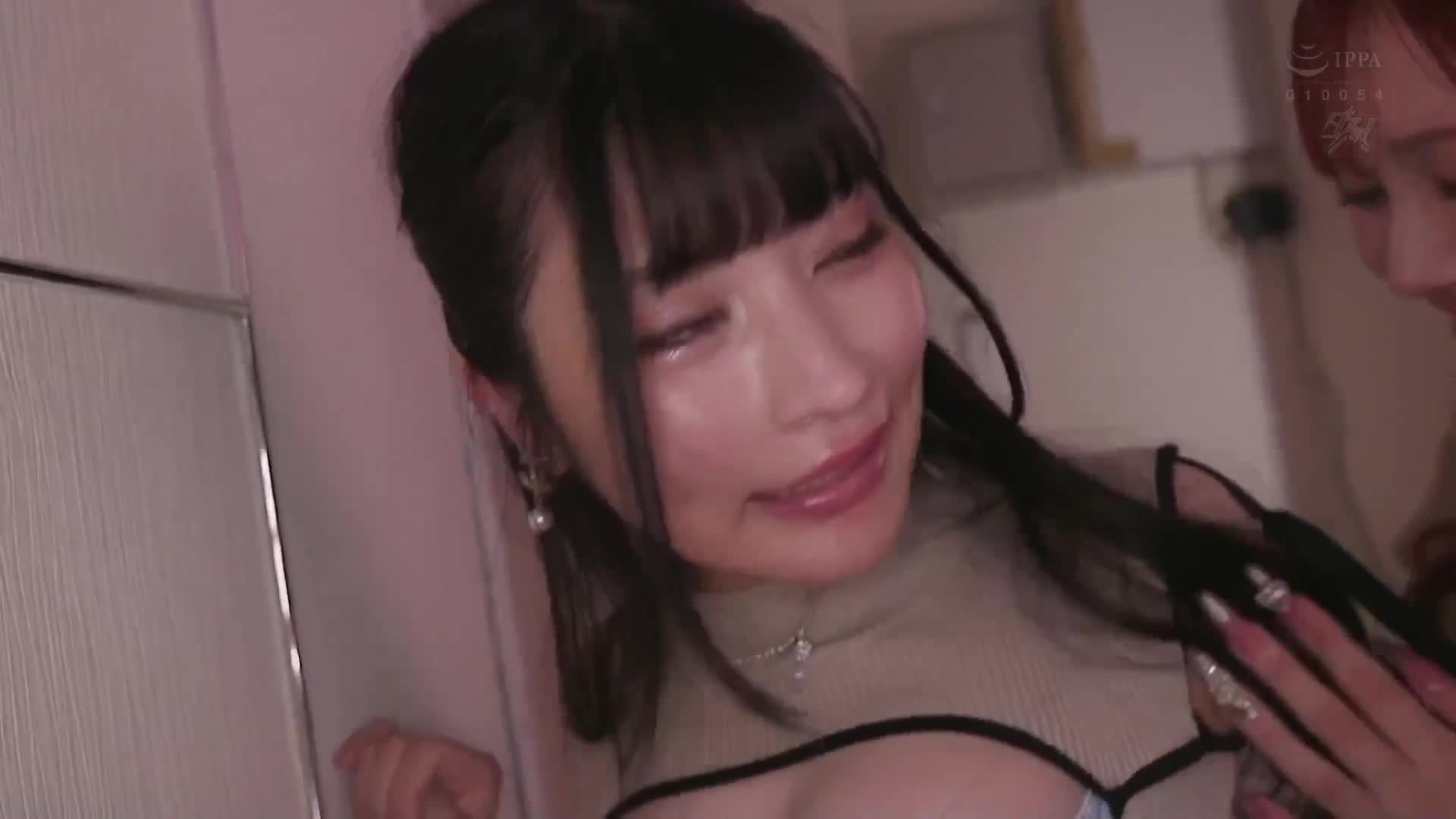 A sweet and intimate lesbian date. Before the night makes me forget everything, I will use our saliva to tell you how much I love you. I will love your body temperature and your love juice. All the world needs is the two of us. Kurumi Sakura Saito Amiri - AV大平台-Chinese Subtitles, Adult Films, AV, China, Online Streaming