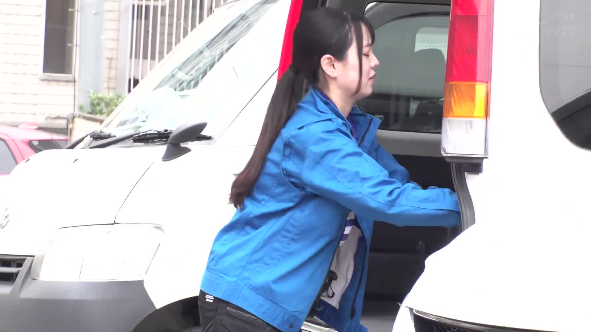 「送货司机被强迫参与不情愿性行为」 - AV大平台-中文字幕,成人影片,AV,国产,线上看