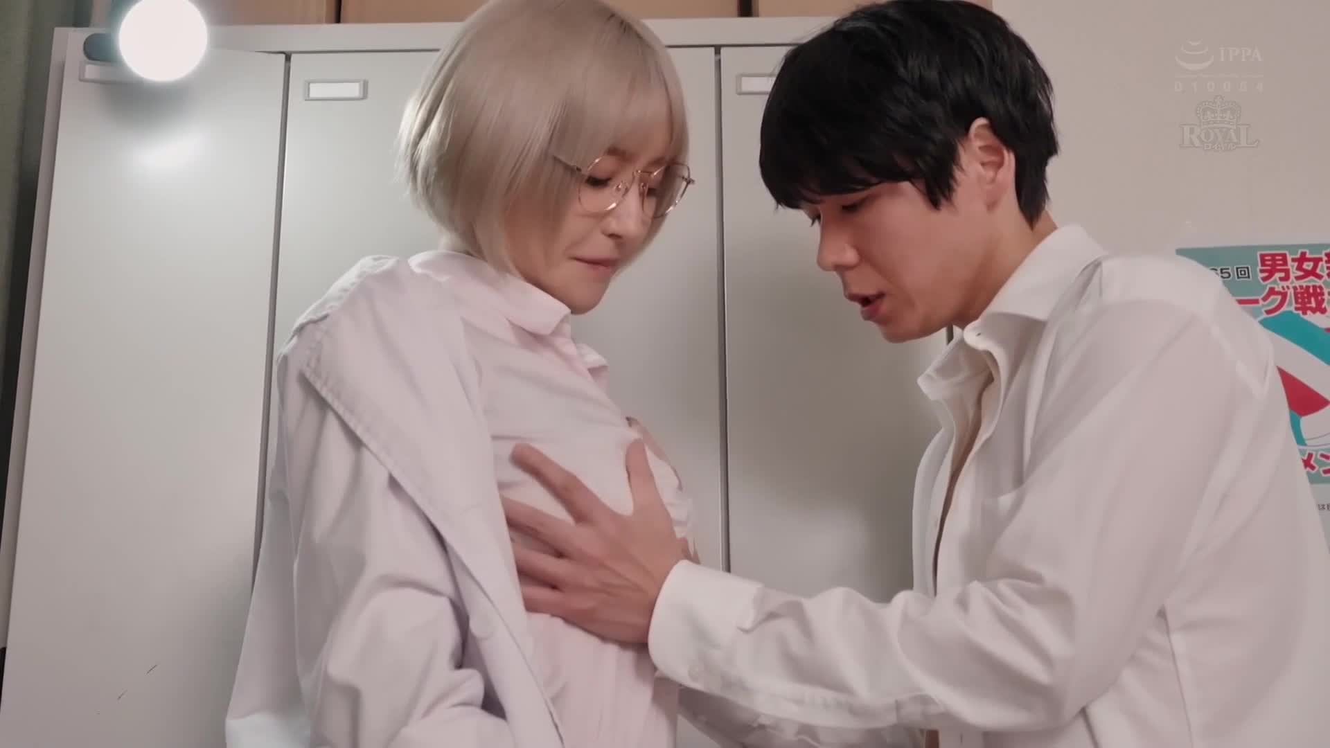 性别问题咨询所，性感美女老师透过温柔的阴道检查，让男子学生在色色的保健室中多次射精的。百永纱里奈 - AV大平台-中文字幕,成人影片,AV,国产,线上看