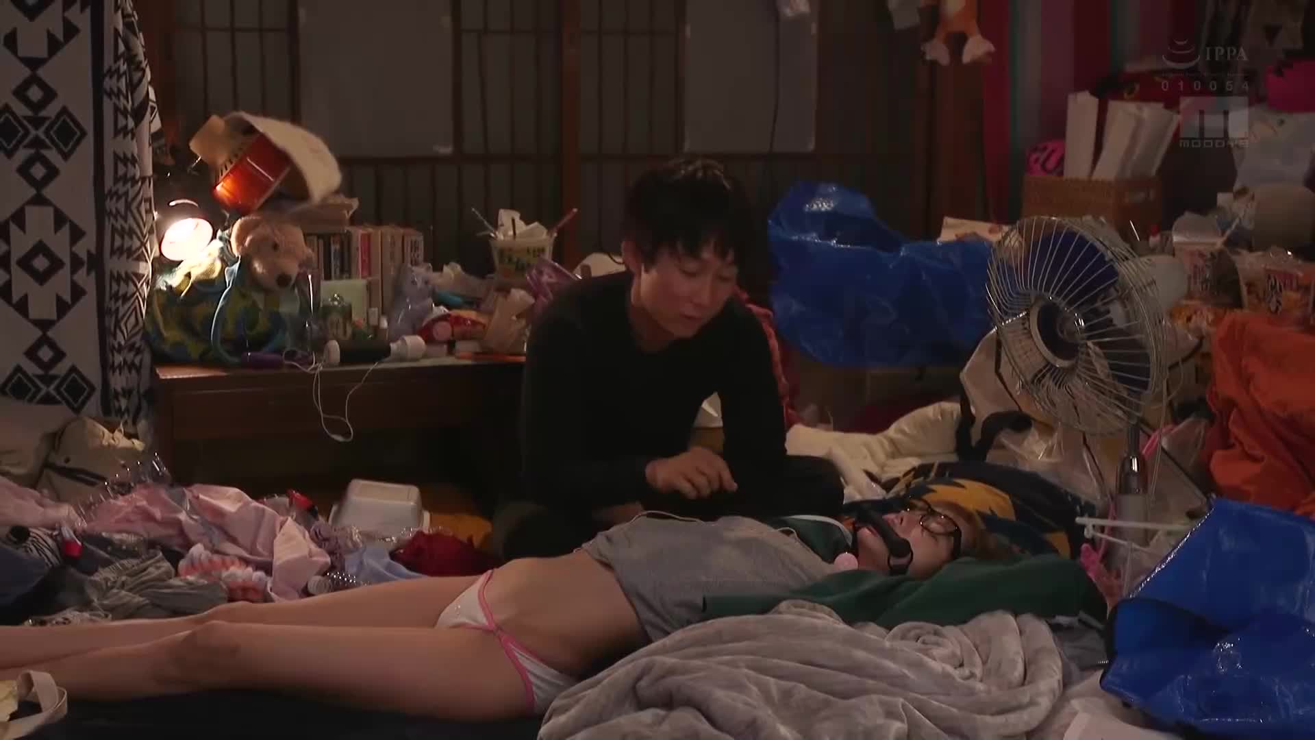 A small, salty little sister who meets again after 10 years is a NEET who loses her breasts, but doesn&#039;t knead her nipples and cums in 10 times without choking them out, Matsumoto Ichika - AV大平台-Chinese Subtitles, Adult Films, AV, China, Online Streaming
