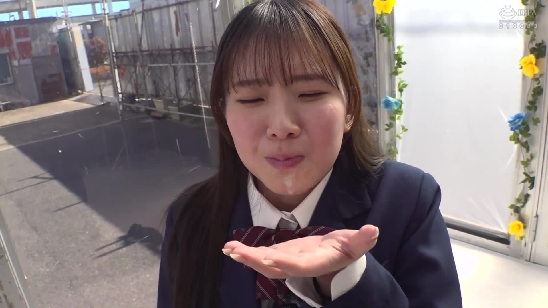 Face-revealing MM-size Exam Only The Magic Mirror A female student who is aiming to pass the entrance exam for difficult universities! While promoting yourself, you ejaculate so much in your mouth that you can no longer speak, and you let out a sperm leak! A big dick is screwed into her innocent pus... - AV大平台-Chinese Subtitles, Adult Films, AV, China, Online Streaming
