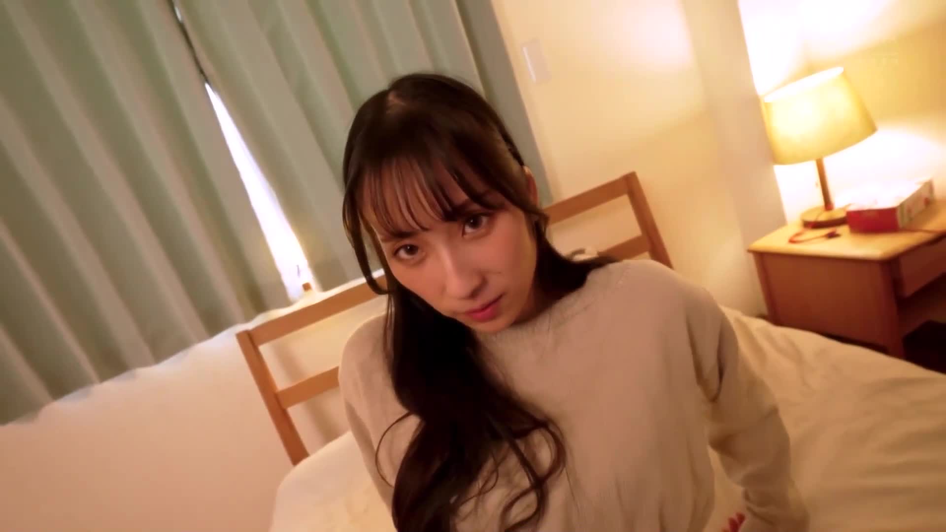 A peeping shop with a true story. There&#039;s a wiretapping device set up in your house. He lies about a woman&#039;s house and breaks into her home, comforting the weak woman, sets up a hidden camera, and reveals three successful cases of hidden sex footage. - AV大平台-Chinese Subtitles, Adult Films, AV, China, Online Streaming