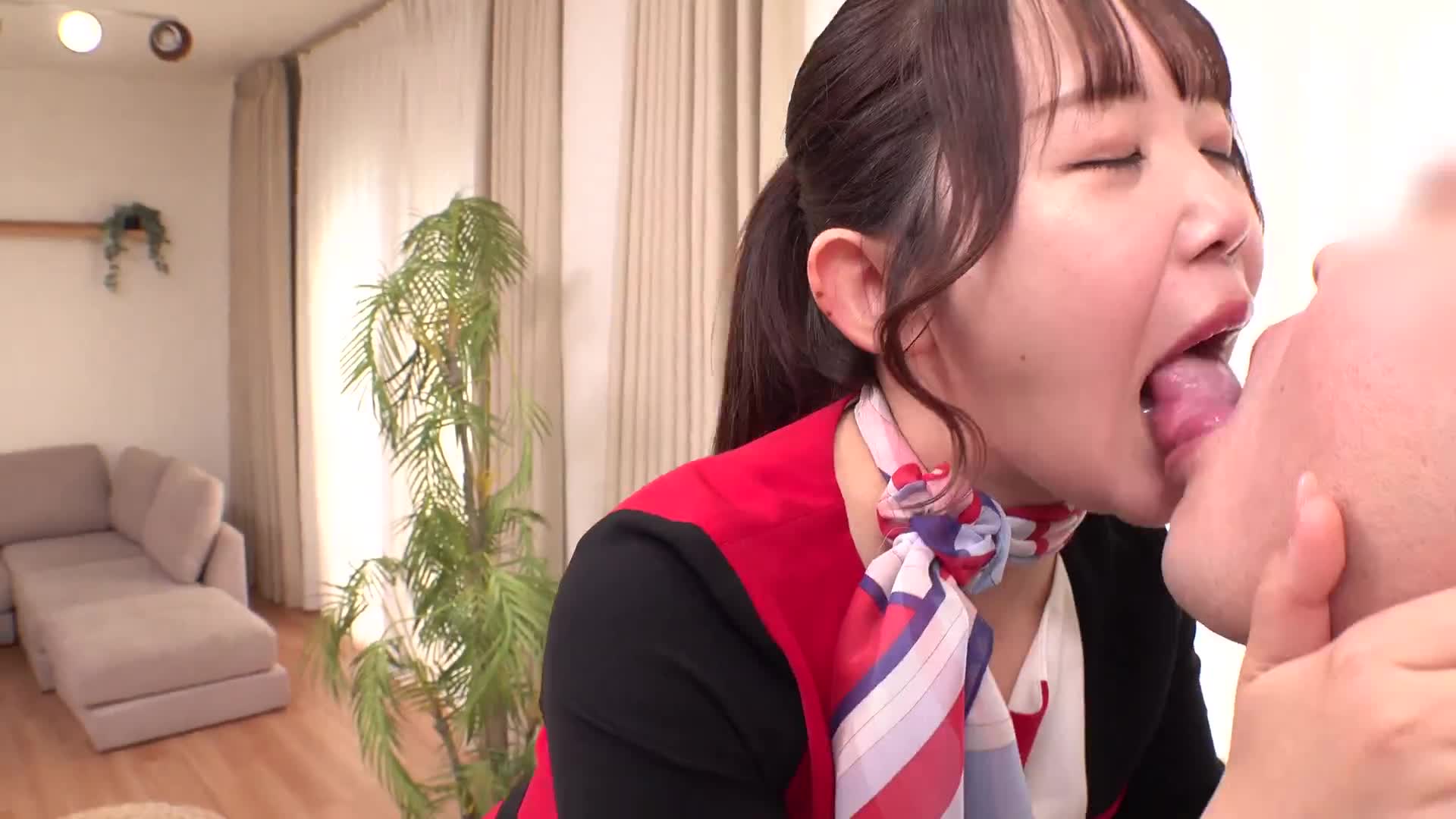 A neat and elegant beauty consultant who works at a top-class department store in Ginza has sex with a virgin! A virgin boy with no experience in kissing will kiss a girl with lovely lips and kissing, sucking her tongue, inserting her tongue, and thrust her tongue into a virgin thrust! Her face is c... - AV大平台-Chinese Subtitles, Adult Films, AV, China, Online Streaming