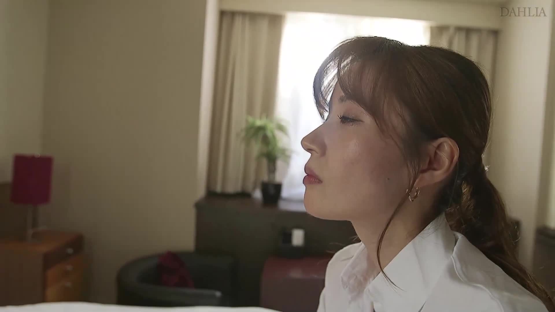On a business trip, I share my room with my female boss, who was out of reach... They&#039;re so great that they keep arching and climaxing with shrimp and cumming, and they beg for a refill of creampie over and over again Hayashi Yuna - AV大平台-Chinese Subtitles, Adult Films, AV, China, Online Streaming