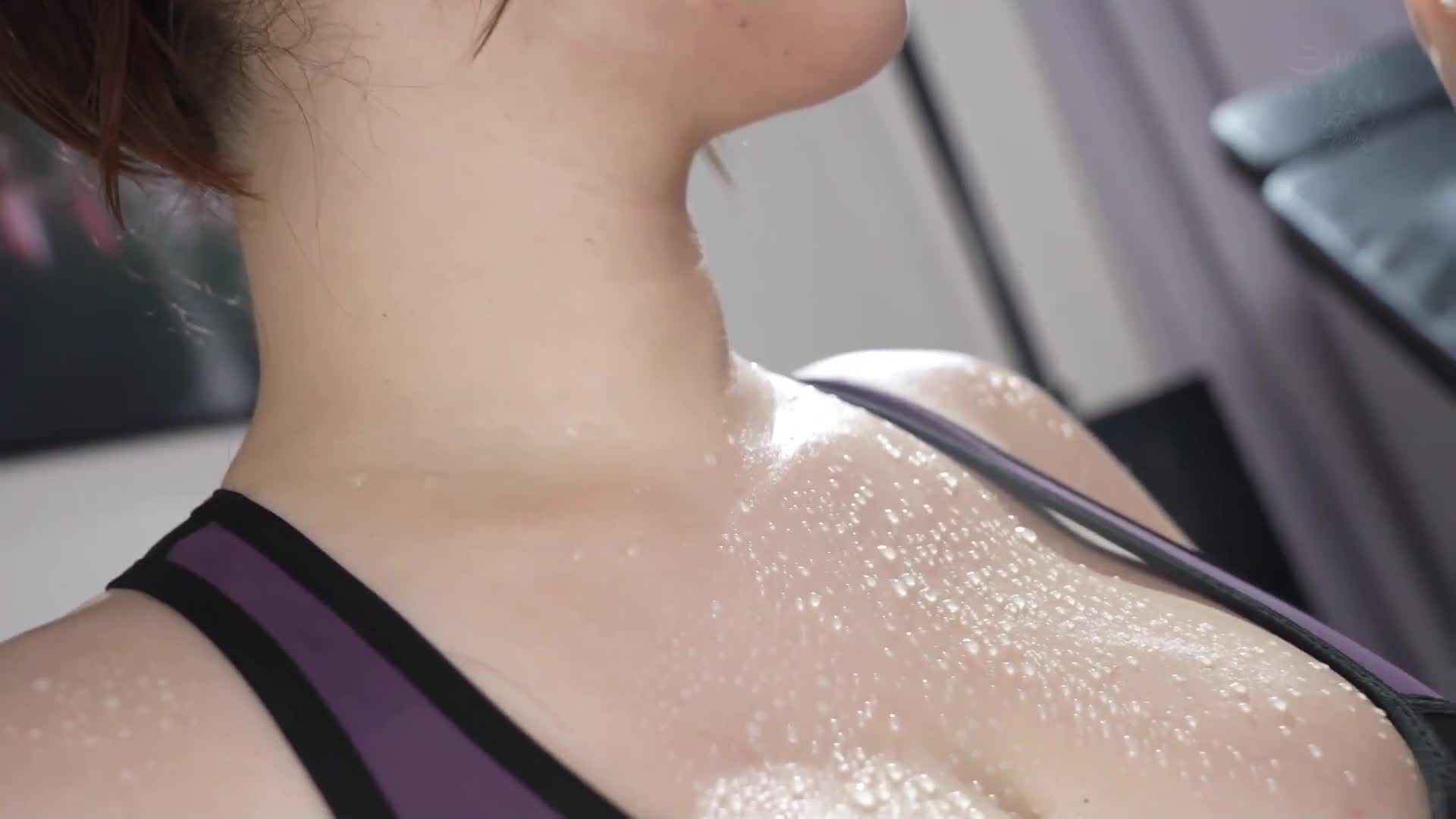 I ejaculate many times without moving my hips once, the busty trainer&#039;s sweaty, full auto stake driving, and I&#039;m the rarest - AV大平台-Chinese Subtitles, Adult Films, AV, China, Online Streaming