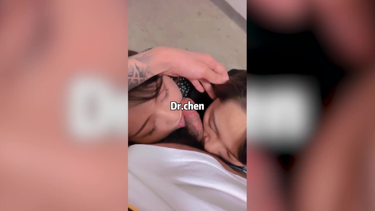 顶级老牌泡良大神，调教女大舔脚肛交毒龙喝尿三小时 -3 - AV大平台-中文字幕,成人影片,AV,国产,线上看