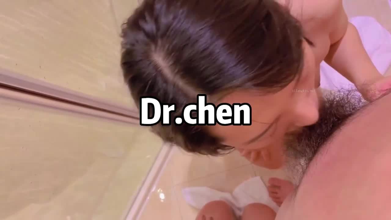 顶级老牌泡良大神，调教女大舔脚肛交毒龙喝尿三小时 -3 - AV大平台-中文字幕,成人影片,AV,国产,线上看