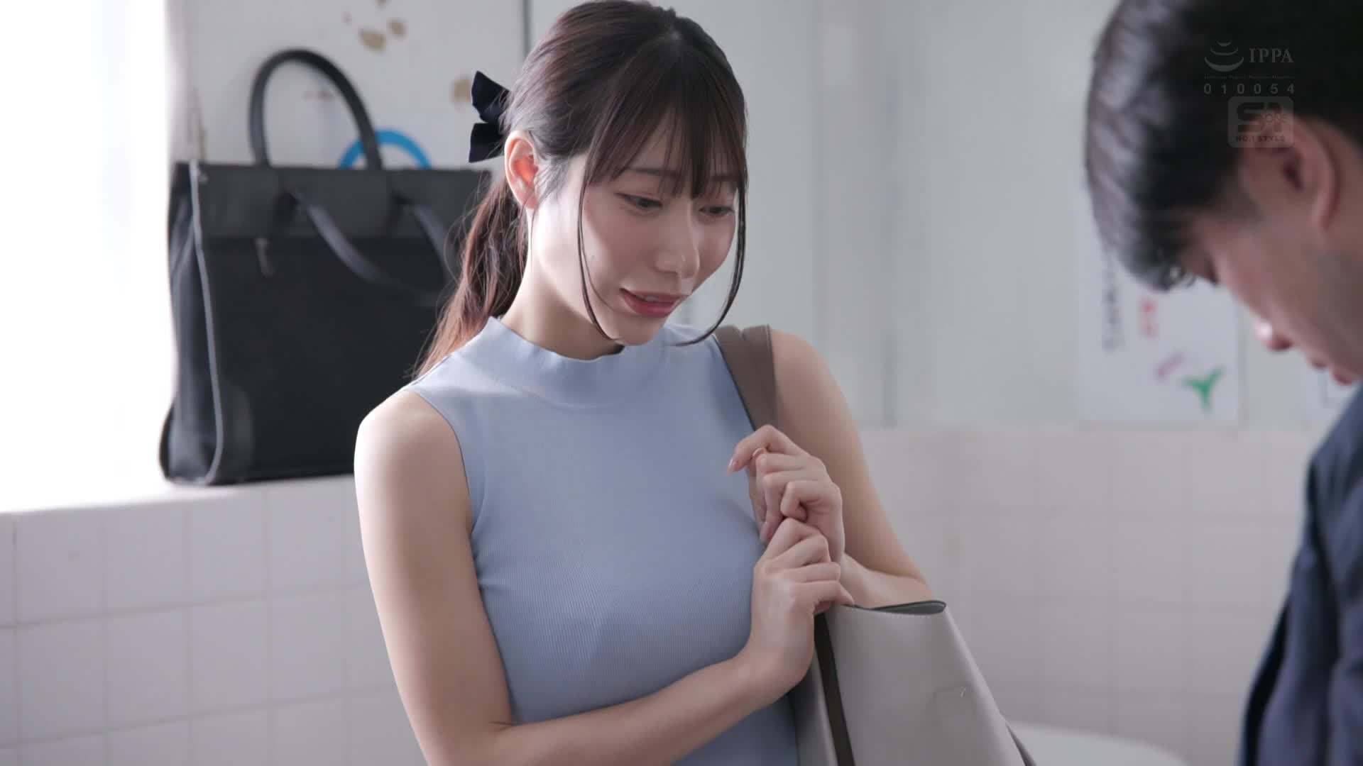 无法忍受性感的女老师，我疯狂地对她进行淫荡的行为，结果比未婚妻更为迷恋我的技巧... 筱真有 - AV大平台-中文字幕,成人影片,AV,国产,线上看
