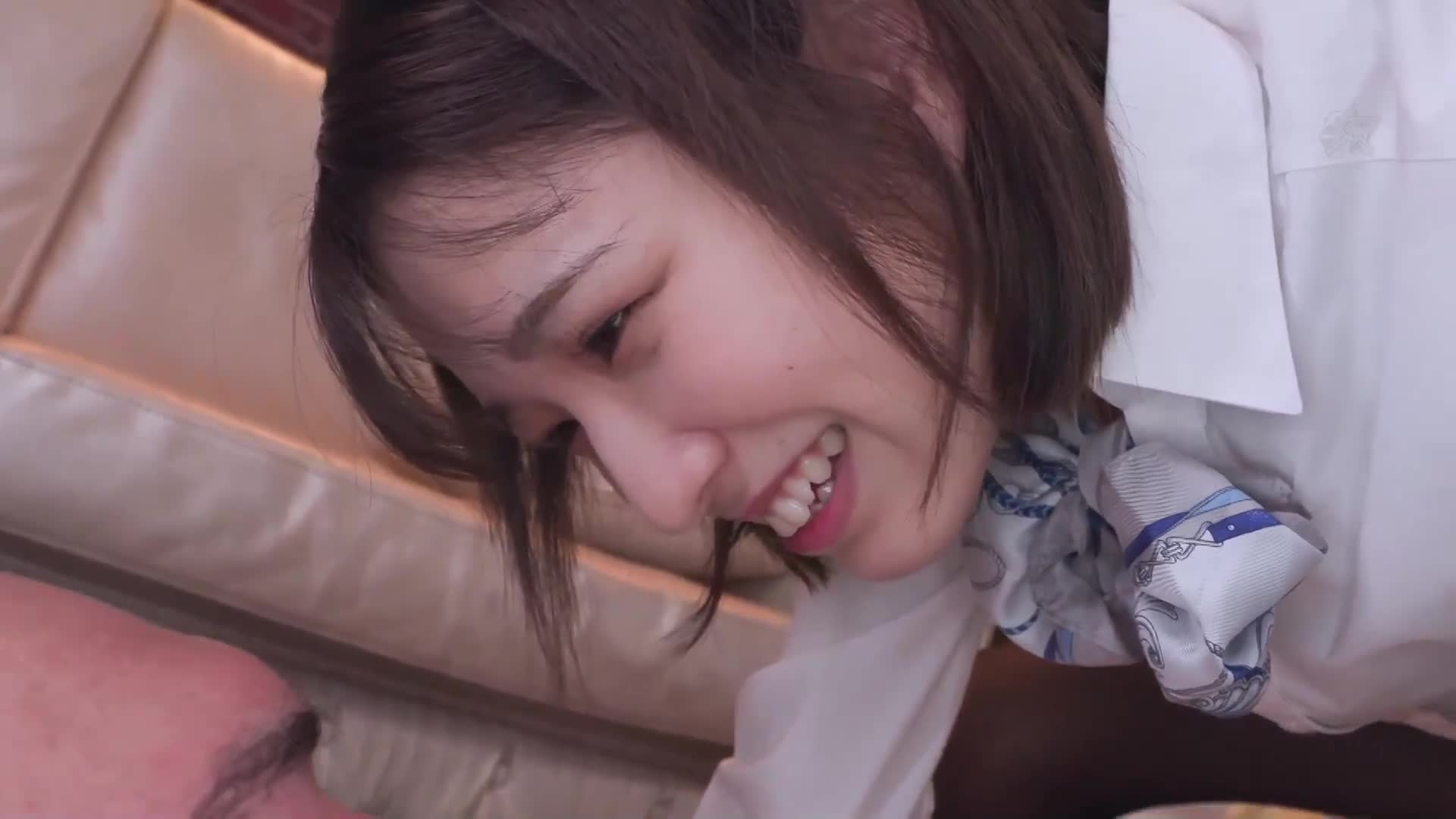 男人无法抗拒的美腿享受。甜蜜至极的足部恋物套房。在湿热的丝袜下，用神圣的美脚夹住阳具，进行极致的手淫射精诱惑。仓本蓳 - AV大平台-中文字幕,成人影片,AV,国产,线上看