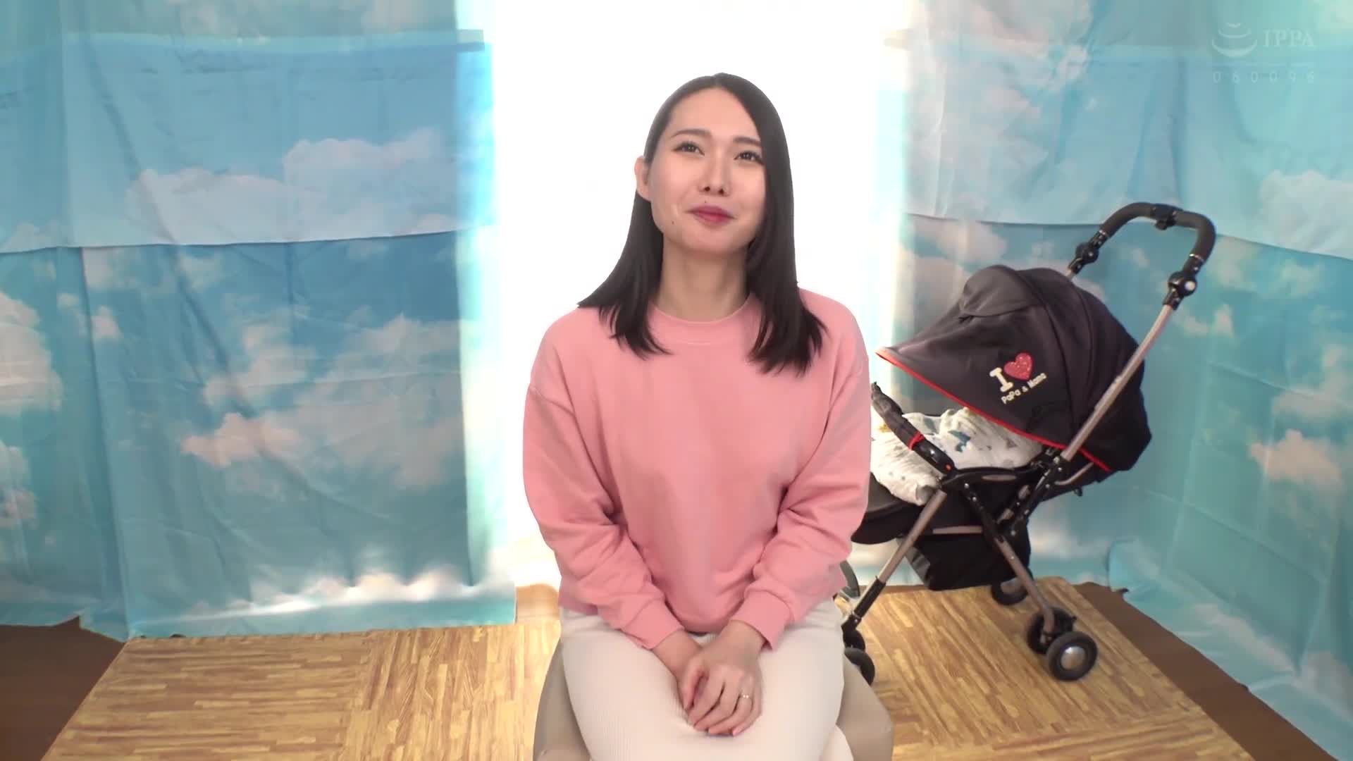 A stroller mom who is busy raising children is troubled by a virgin and a baseball player! ! If you win, you get a big prize//If you lose, you&#039;ll lose your virginity (゜Д゜) A virgin cock that gets you fully erect from moms&#039; erotic naked bodies! The eyes of a postpartum virgin mom shine lewdly and s... - AV大平台-Chinese Subtitles, Adult Films, AV, China, Online Streaming