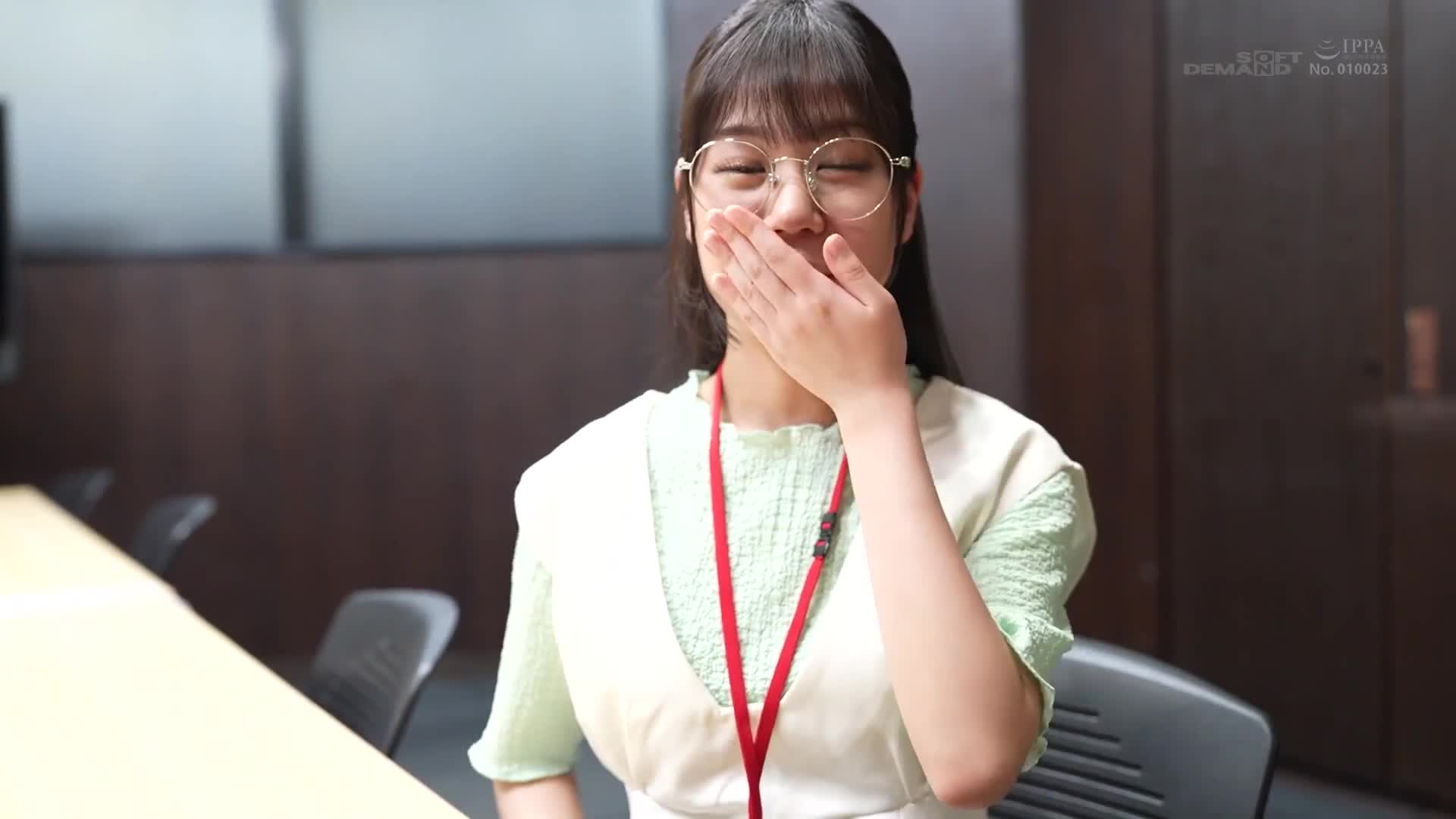 公司里只有一个人没穿衣服！以身体学习裸体的尊重 SOD女员工 全裸业务 一块毛巾进男浴室试试吗？任务测试篇 公开露出＆与平时一起工作的同事（偶尔男优）取精5人报告 - AV大平台-中文字幕,成人影片,AV,国产,线上看