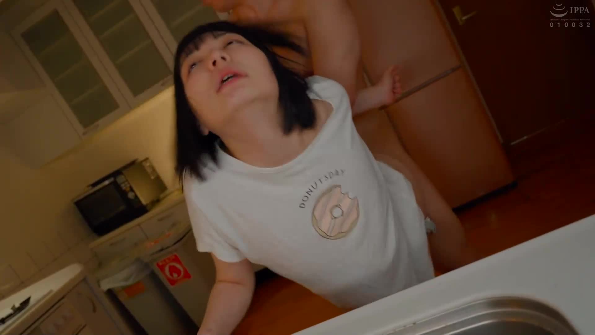 辍学NEET的女儿变得叛逆，单亲母亲无法应对，雇用男性进行重新社会化。 - AV大平台-中文字幕,成人影片,AV,国产,线上看