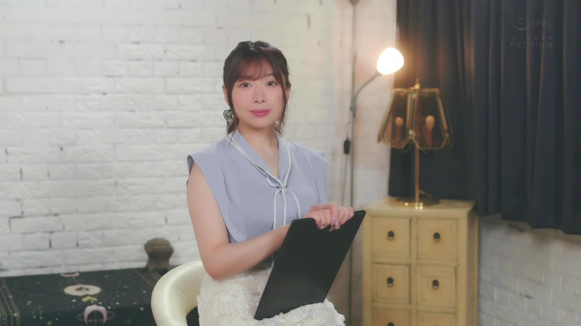 新人網路電視台主播AV首秀 市瀨愛理 - AV大平台 - 中文字幕，成人影片，AV，國產，線上看