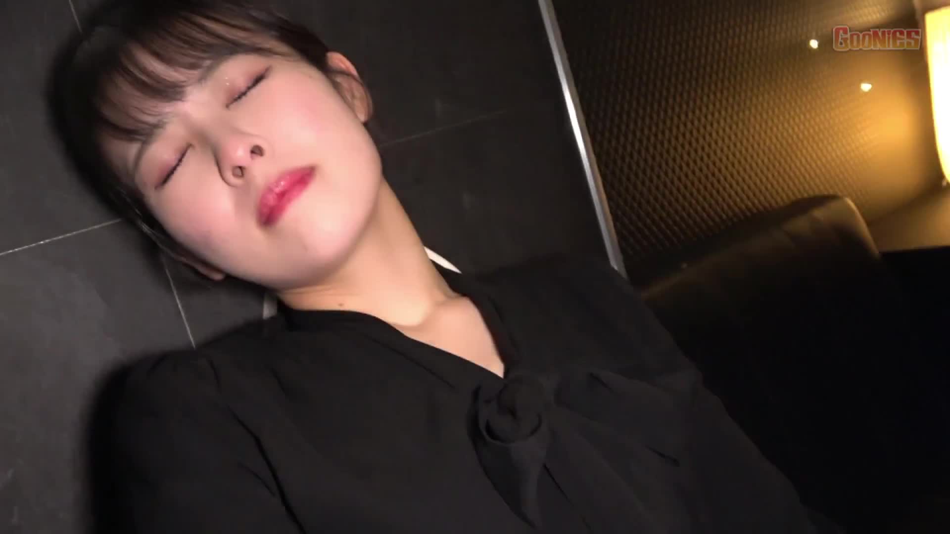 白天在卡拉OK包厢里发生混乱性行为 - AV大平台-中文字幕,成人影片,AV,国产,线上看