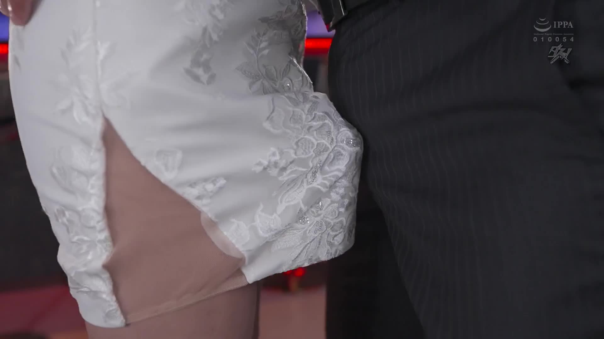 正妹狂女姊姊夾擠著一根雄陽忘我的射精夜 池田真理奈 一之瀨拉姆 - AV大平台 - 中文字幕，成人影片，AV，國產，線上看