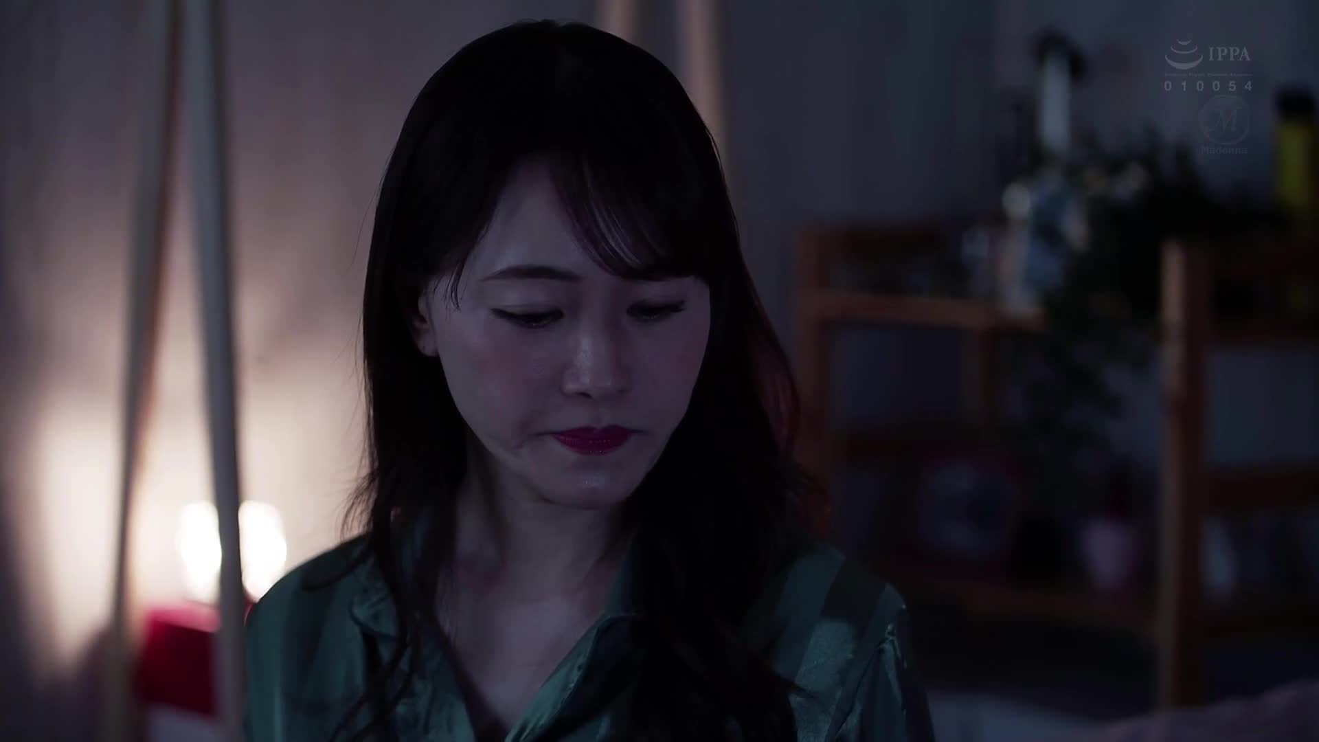 洗完澡后，丈夫的家人全都聚在一起了。 ～家庭温泉团聚～ 百野真利奈 - AV大平台-中文字幕,成人影片,AV,国产,线上看