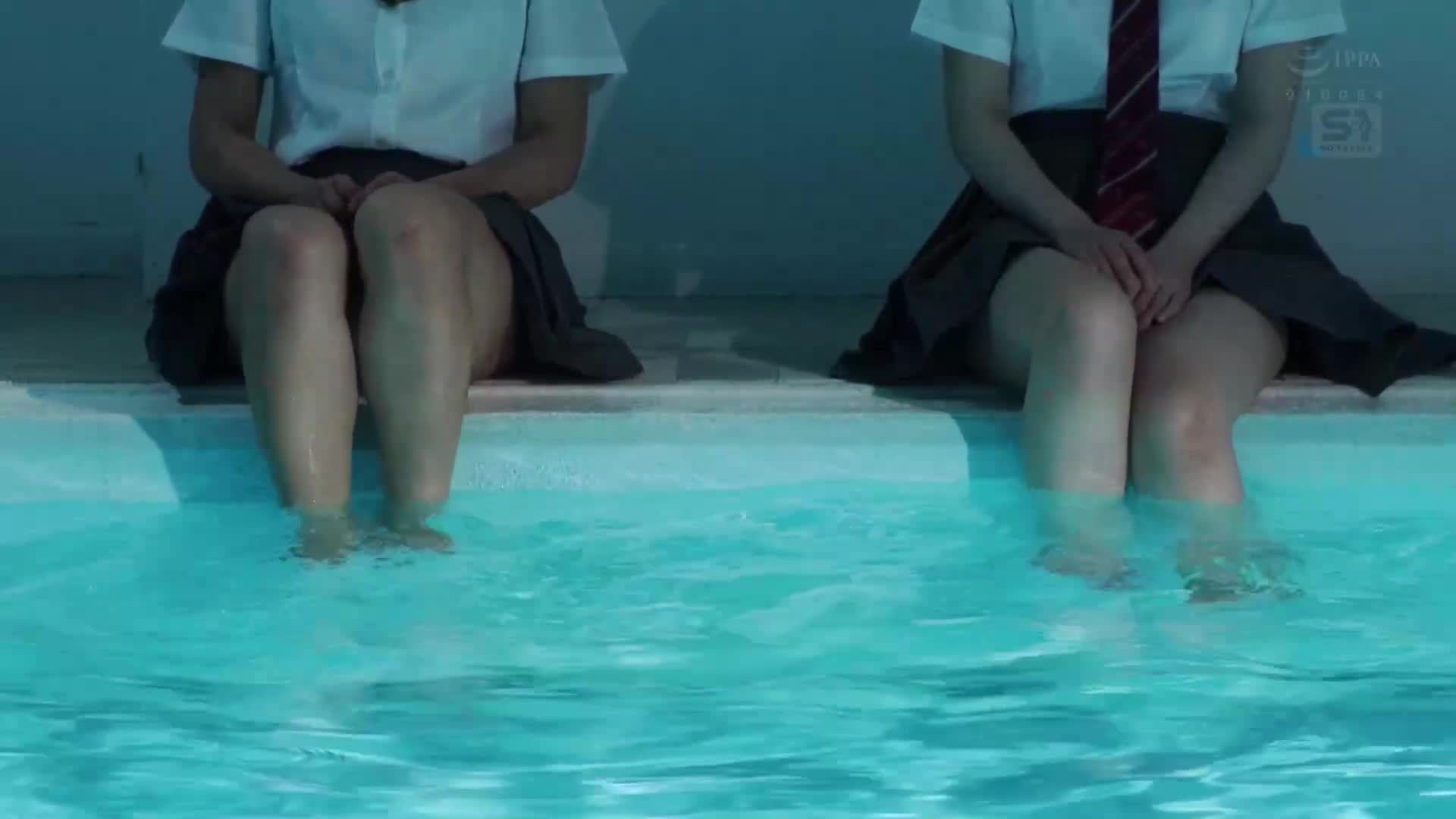 暑假补习逃课，和她的两个亲友从白天开始沉迷于令人背德的三人性爱游戏。 - AV大平台-中文字幕,成人影片,AV,国产,线上看